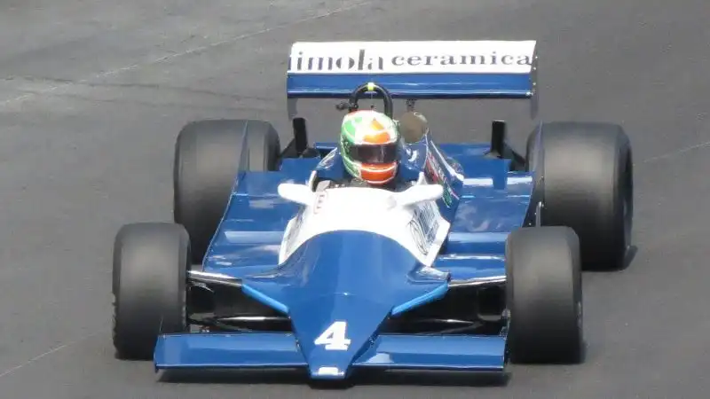 Tyrrell con sponsor italianissimo