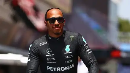 F1: Mercedes rinata, Toto Wolff e Lewis Hamilton alzano la voce