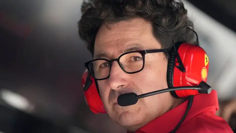 Ferrari, rivolta contro Mattia Binotto: “Cacciatelo”