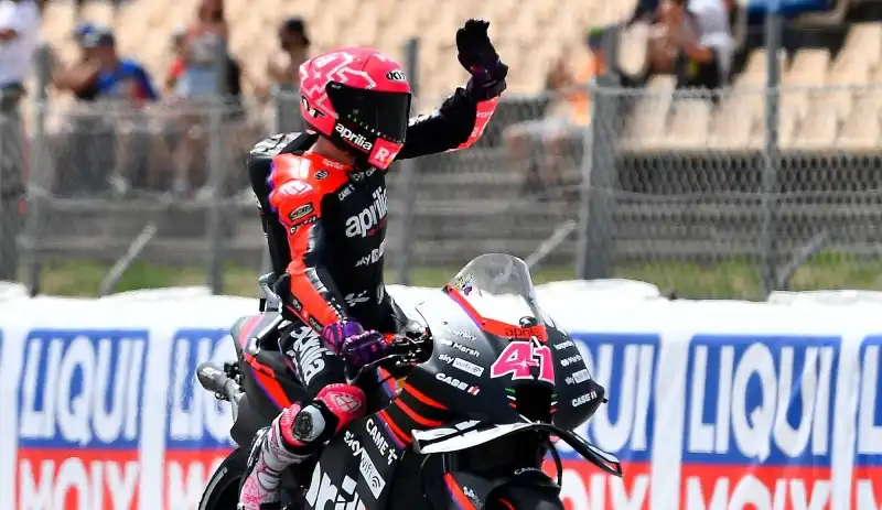 MotoGp: Aleix Espargaró, ma cosa fai? Podio buttato - Sportal.it