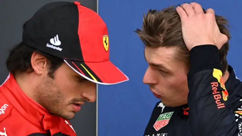 Sainz aveva già tenuto dietro Max Verstappen nelle qualifiche a Silverstone da compagni di squadra, con la Toro Rosso nel 2015
