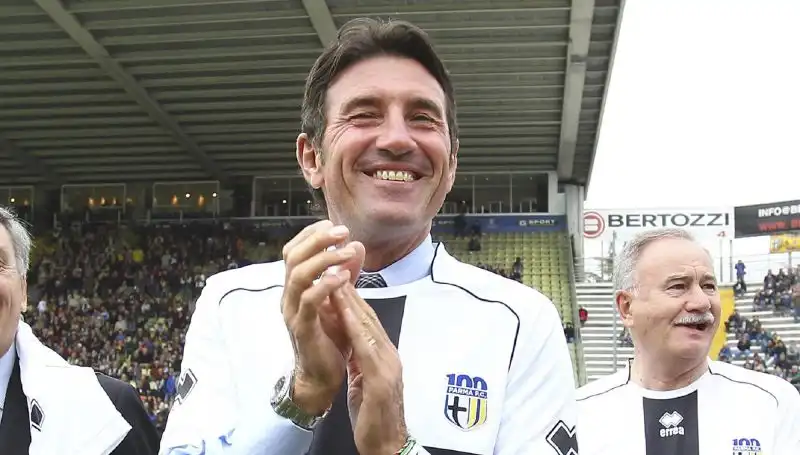 Tra i migliori portieri degli anni '80, ex Fiorentina, Milan, Napoli, Torino e Parma, Giovanni Galli è stato candidato sindaco di Firenze alle amministrative del 2009.