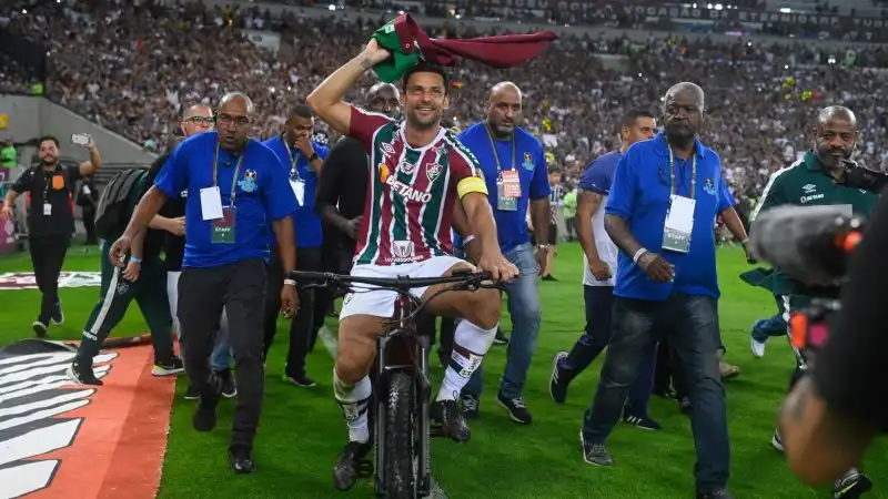 La stessa con cui aveva percorso i 600 km che separano Belo Horizonte da Rio de Janeiro nel giugno 2020, quando annunciò il suo ritorno al Fluminense