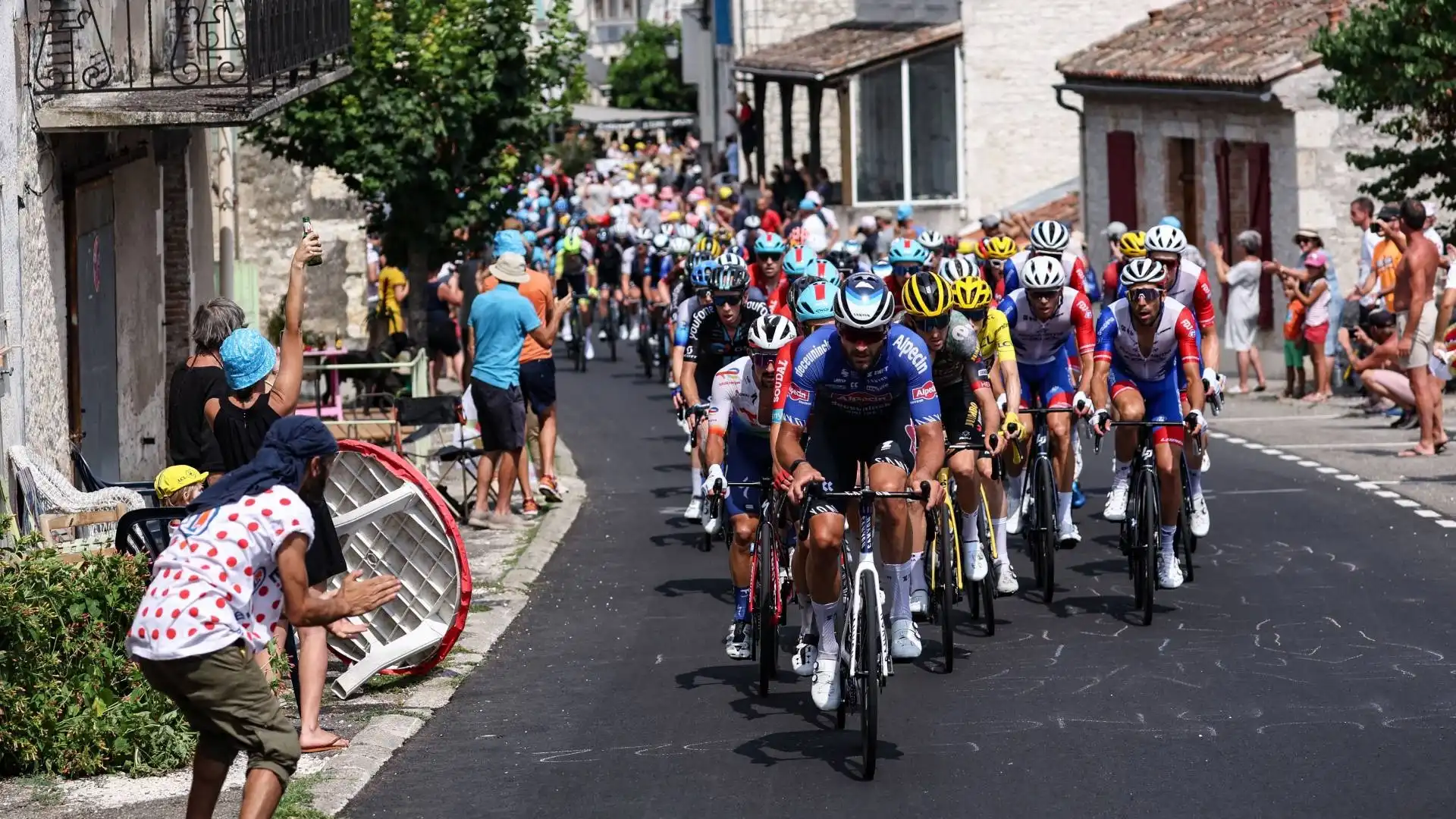 La diciannovesima tappa è stata vinta da Christophe Laporte, ciclista francese che corre per il team Jumbo-Visma