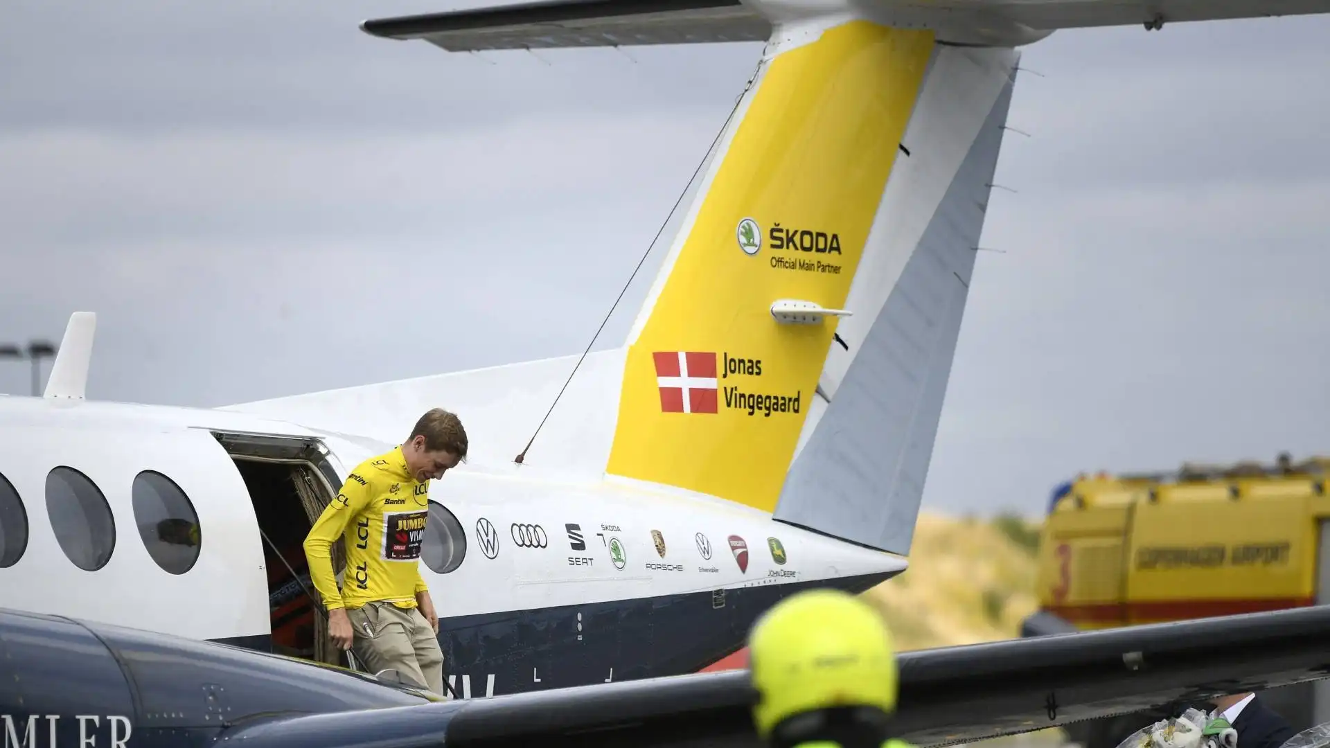 Al rientro dalla Francia è stato scortato da due jet dell'aereonautica danese