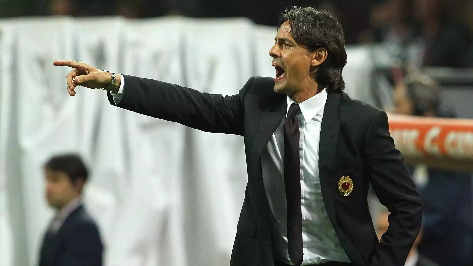 Dopo il suo ritiro, Inzaghi intraprende la carriera da allenatore. Sulla panchina del Milan dura soltanto una stagione, quella del 2014-2015, complice un'annata deludente