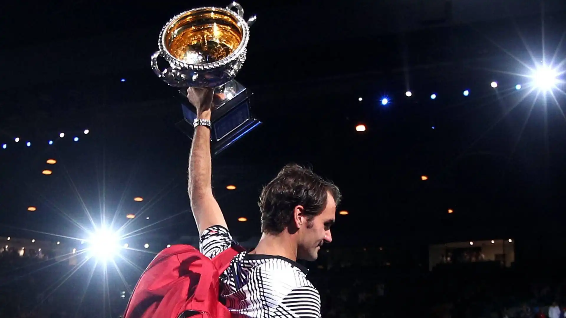 Anche agli Australian Open Federer ha avuto un successo incredibile: ha sollevato il trofeo in sei occasioni (2004, 2006, 2007, 2010, 2017, 2018)