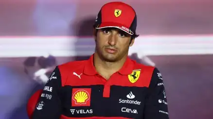F1, Carlos Sainz avverte la Ferrari in vista di Singapore