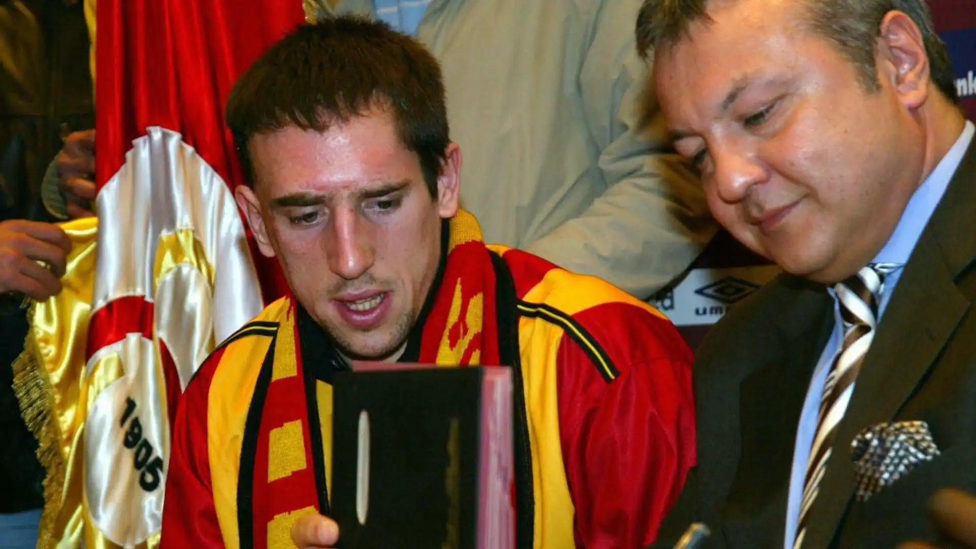 Per qualche mese Frank Ribery ha vestito la maglia del Galatasaray. E' successo nel 2005, prima che il francese passasse all'Olympique Marsiglia