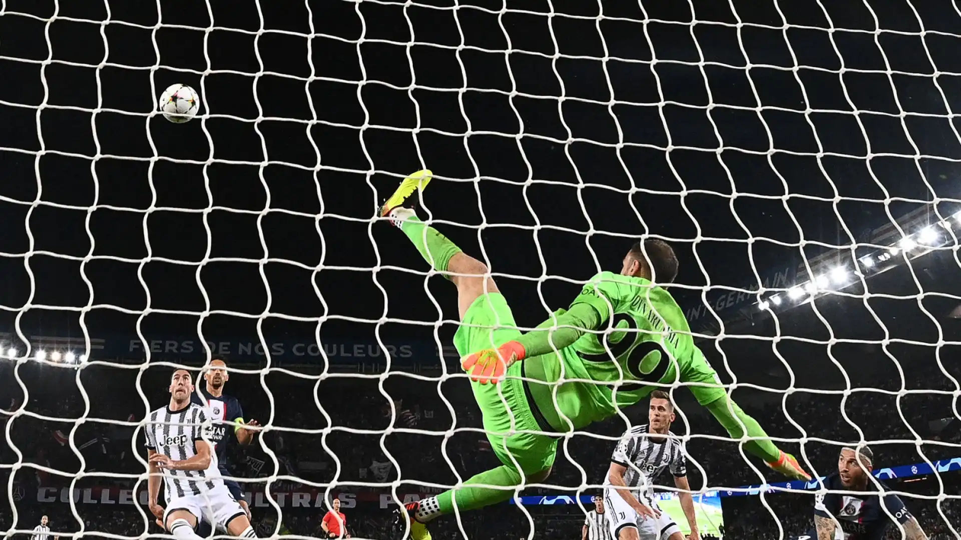 Donnarumma 5,5: esce a vuoto sul gol della Juventus ma compie anche belle parate