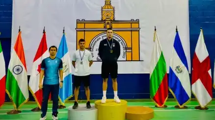 Giovanni Toti da medaglia d'oro in Guatemala