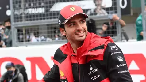 F1, Carlos Sainz elogia la Ferrari