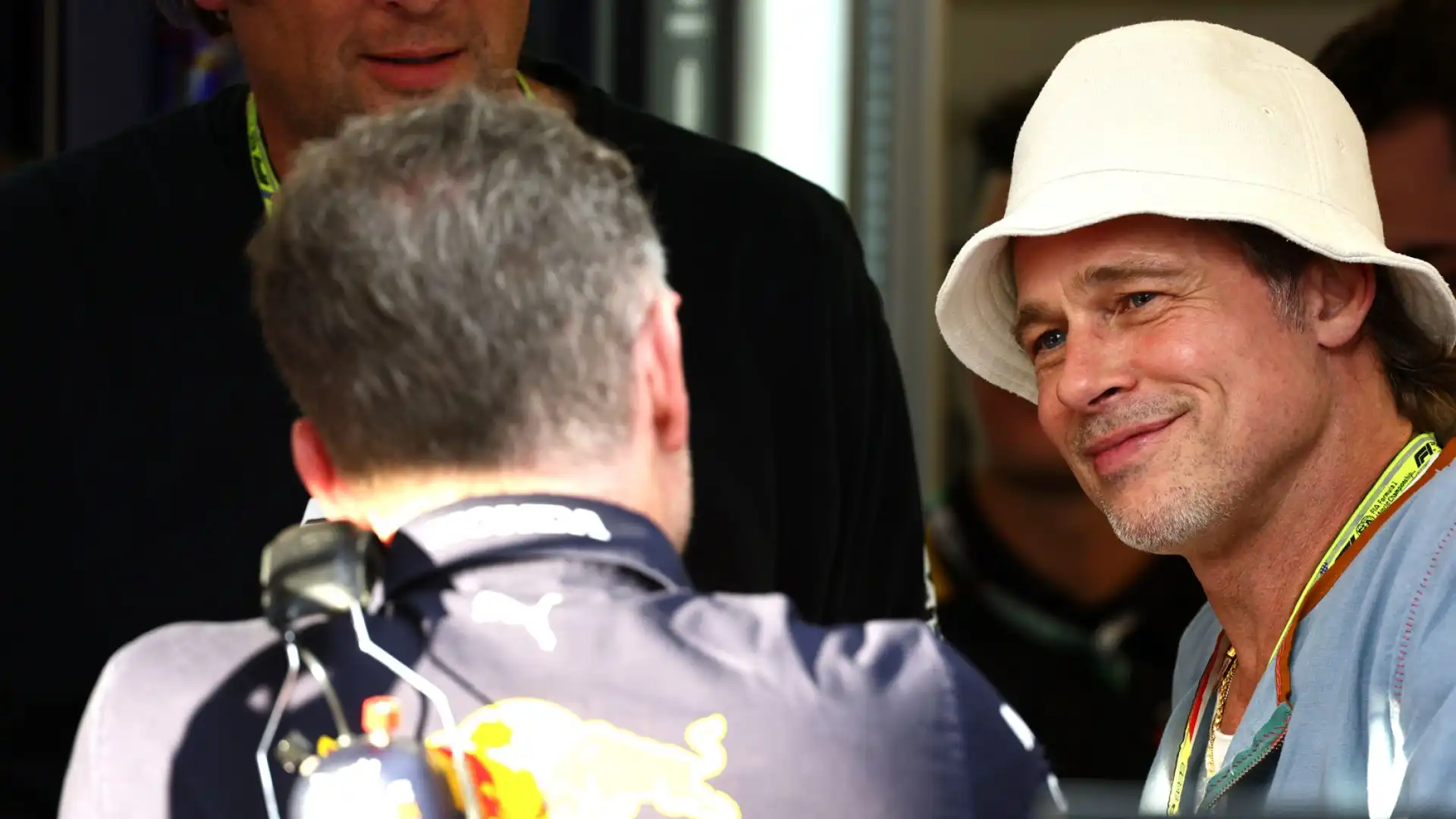 L'attore si è anche soffermato a parlare con il team principal della Red Bull Christian Horner