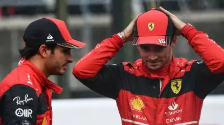 F1 Ferrari: Frederic Vasseur spiazza sul rinnovo di Leclerc e Sainz