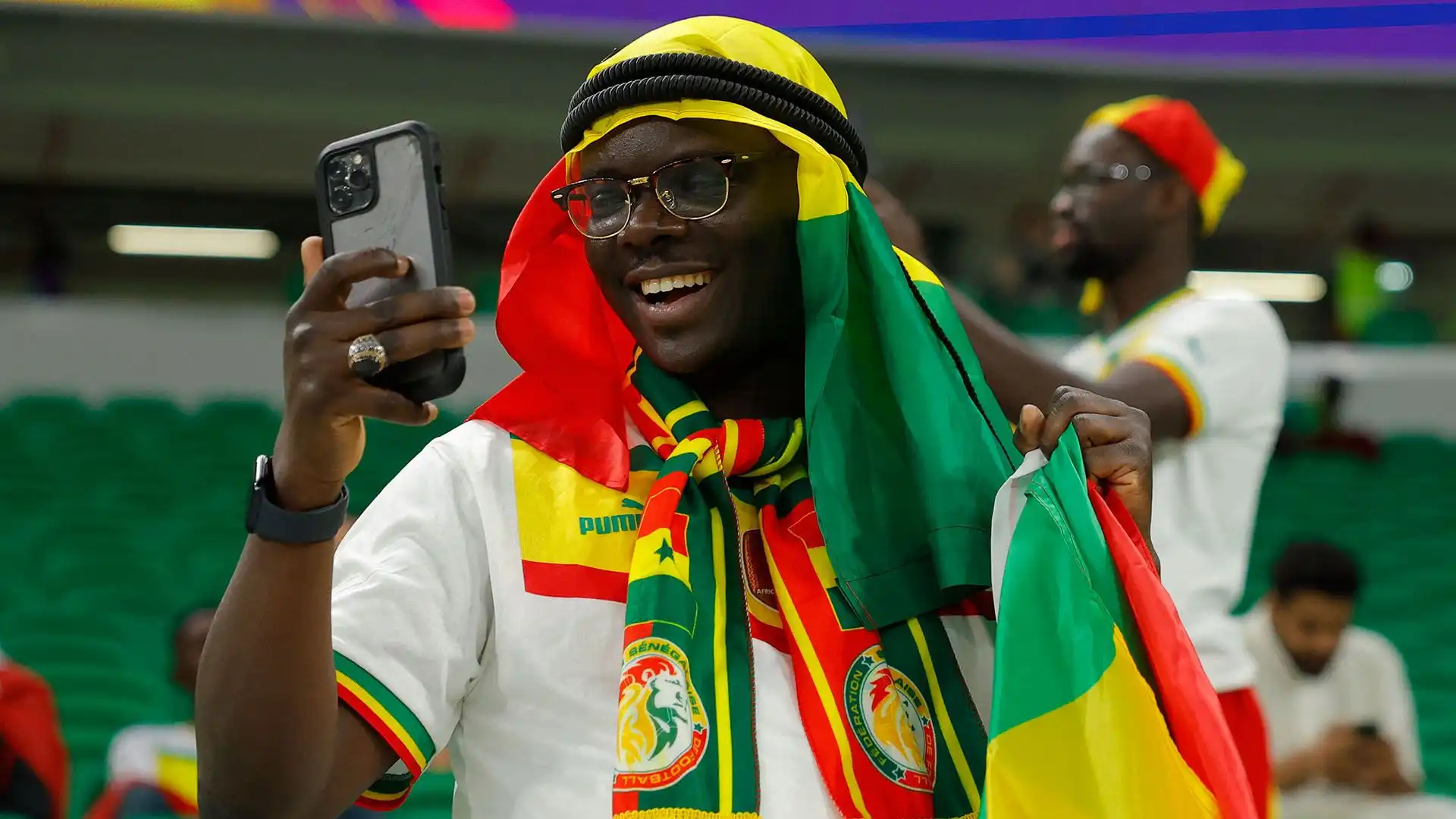Tifosi durante il match del campionato del mondo di calcio tra Senegal e Olanda
