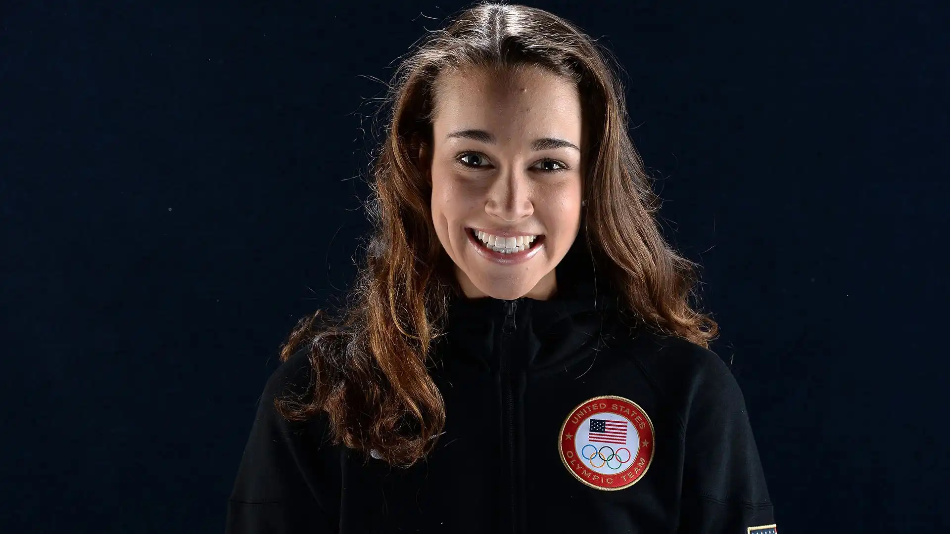 Sarah ha vinto la prima edizione della Coppa del Mondo di salto con gli sci femminile nel 2012.