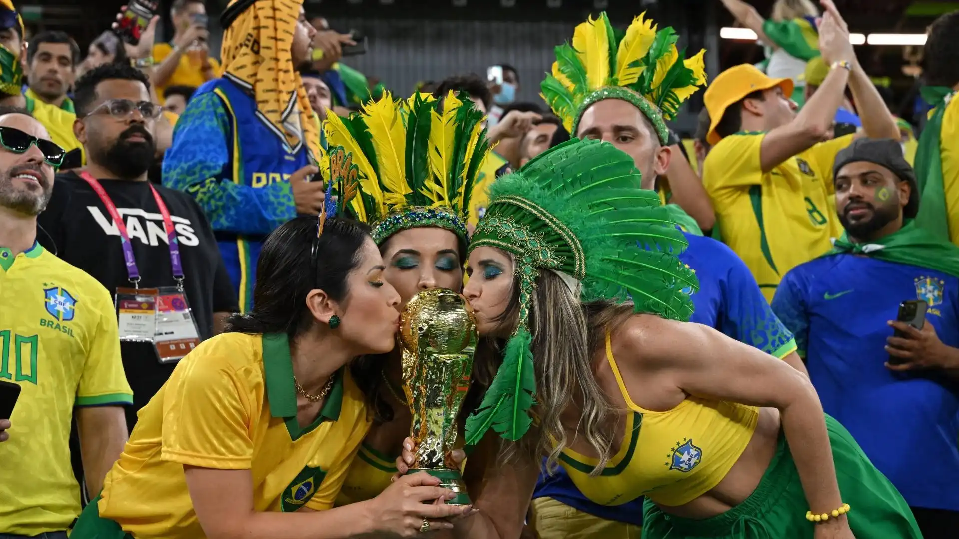 Gli infortuni di Neymar e Danilo non hanno assolutamente spento l'entusiasmo delle fans sudamericane
