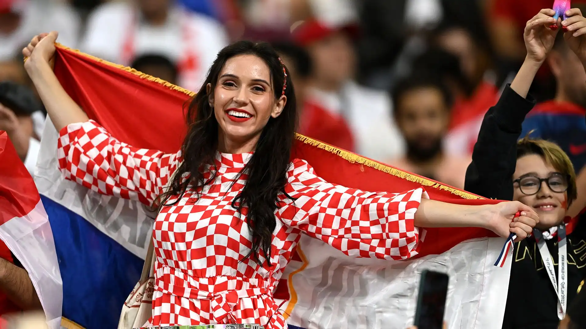 Una tifosa croata durante la partita Croazia-Canada