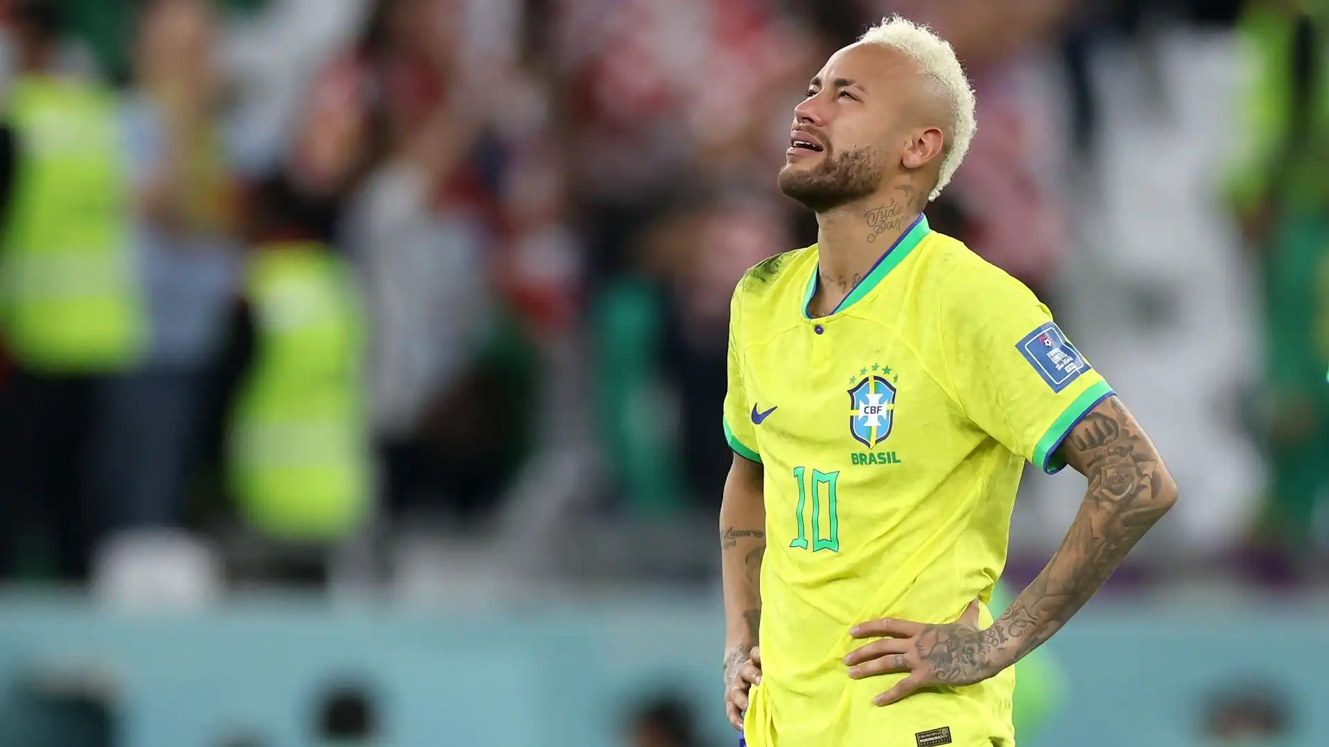 Brasile ko: Neymar disperato scoppia a piangere. Le foto