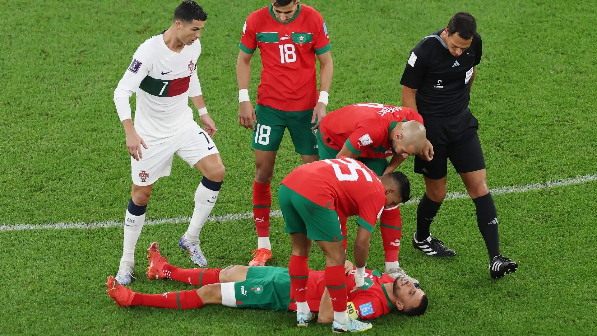 Il calciatore marocchino non era in grado di continuare a giocare