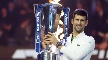 Novak Djokovic alza il tiro: 