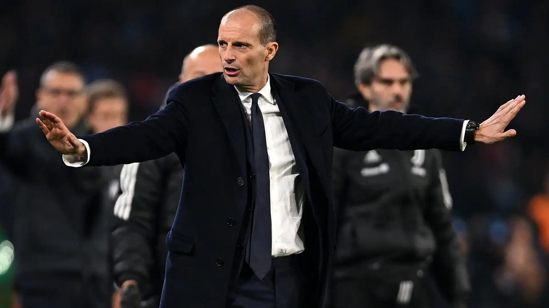 Allegri qui chiede ai suoi giocatori di mantenere la calma