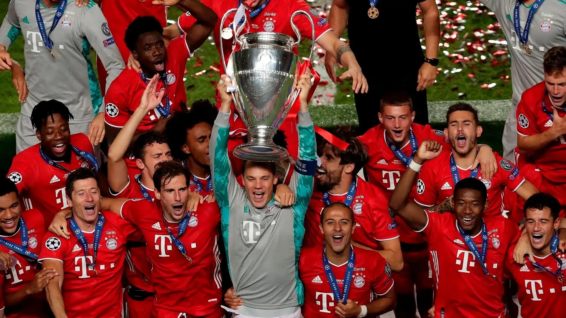 8) Bayern Monaco (Germania): 14 trofei (6 Champions League, 1 Coppa delle Coppe, 1 Coppa Uefa, 2 Supercoppe Europee, 2 Coppe Intercontinentali, 2 Coppe del mondo per club)