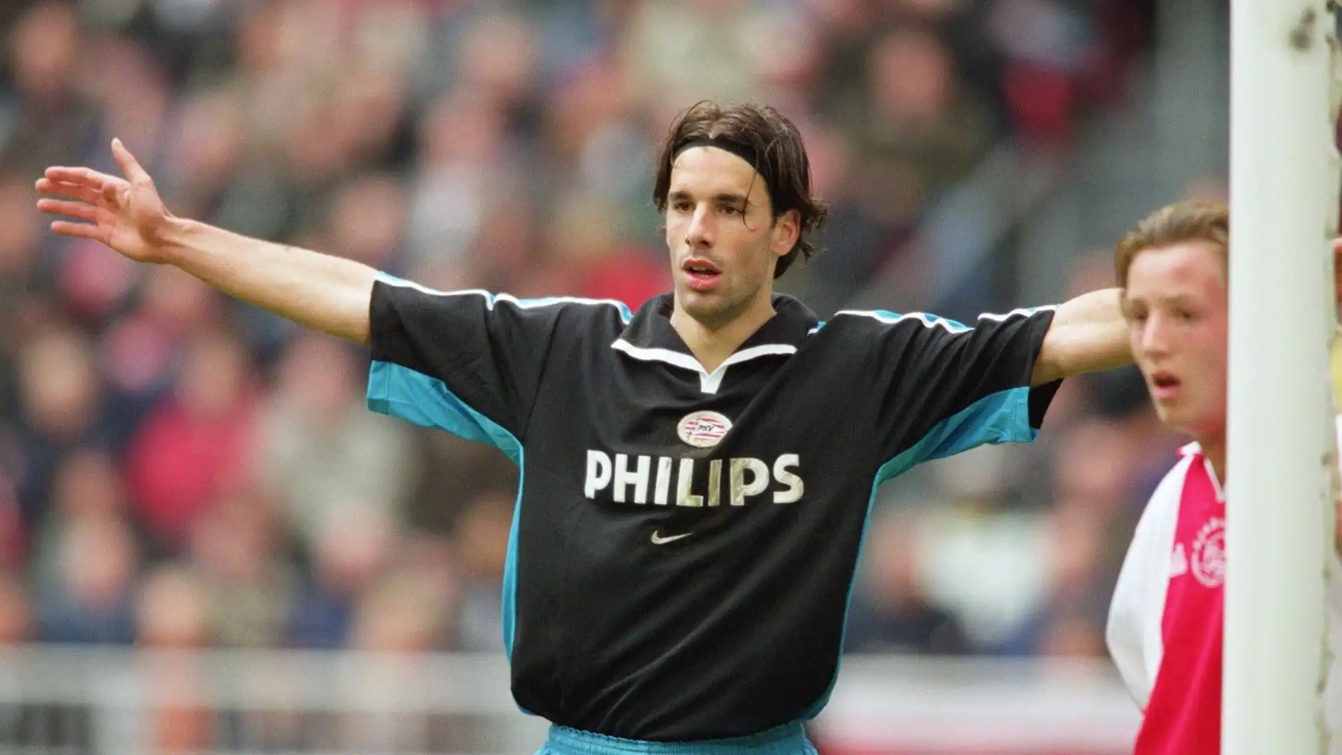 7- Ruud van Nistelrooy, stagione 2001/2002, dal PSV al Manchester United per 28,50 mln 