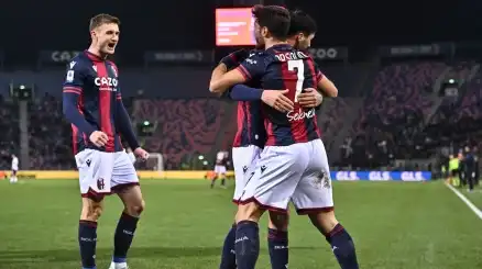 Un gol per tempo: il Bologna affonda lo Spezia