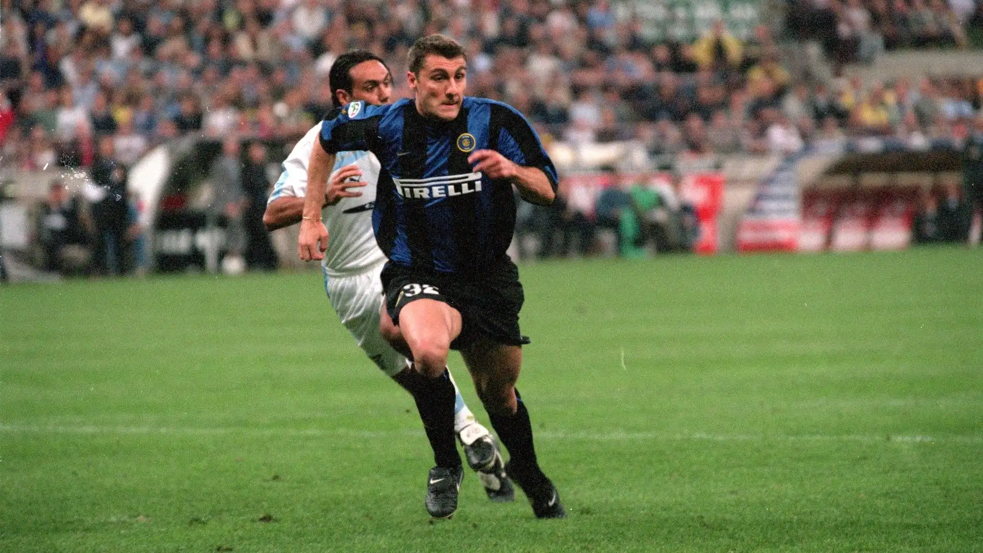 2- Christian Vieri, stagione 1999/2000 dalla Lazio per 46,48 mln 