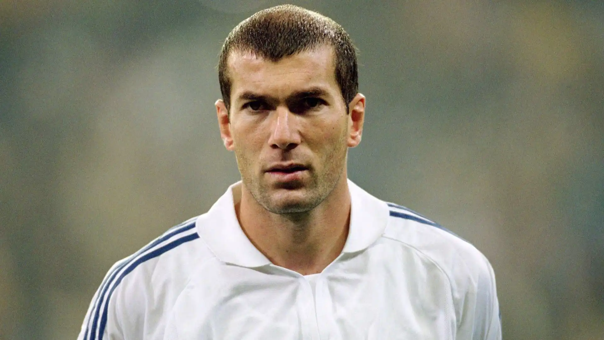 5- Zinédine Zidane, stagione 2001/2002 dalla Juventus per 77,50 mln 