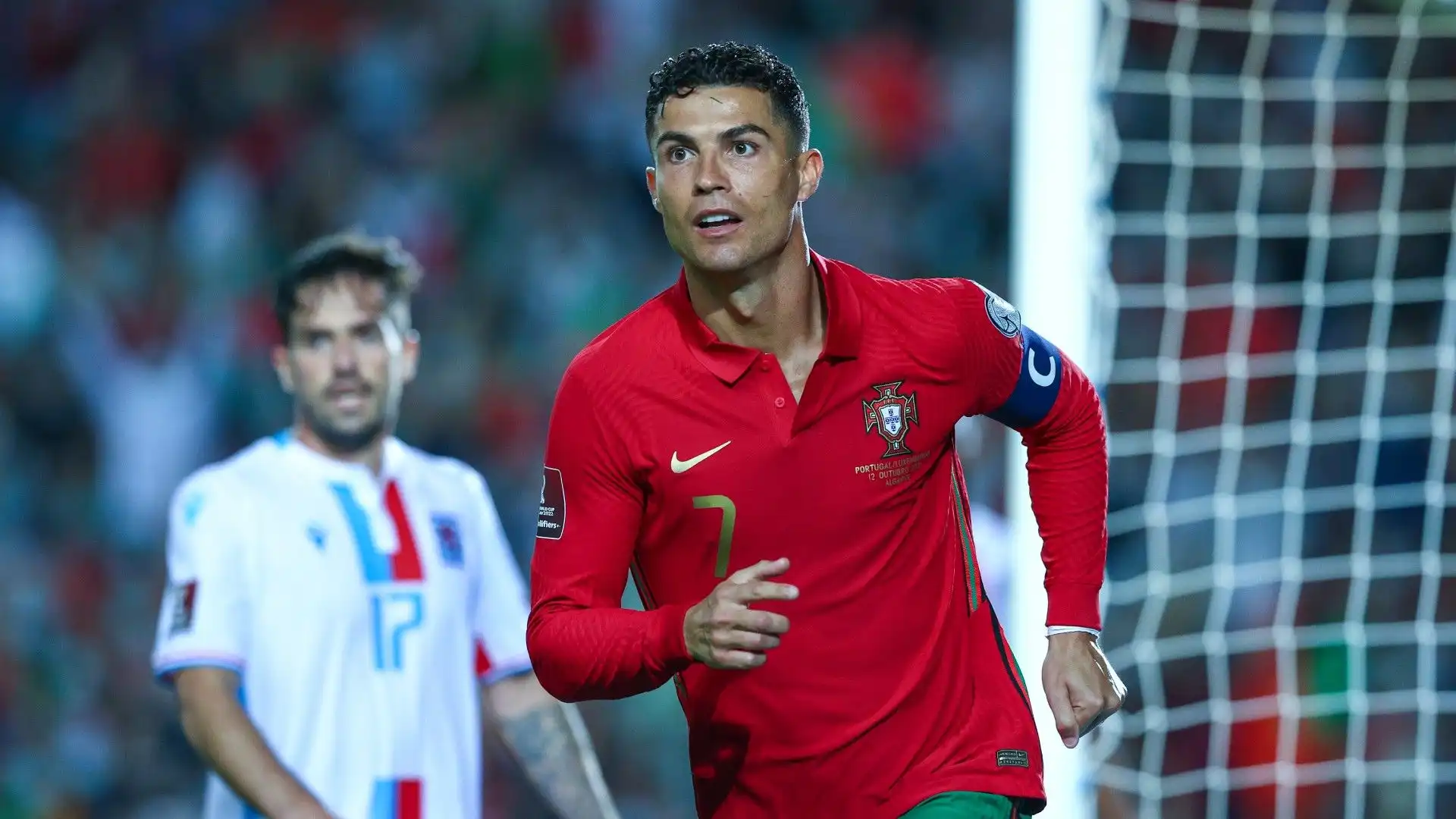 Ronaldo è il primo giocatore ad aver segnato 2 gol su calcio di rigore nei primi 11 minuti di una gara delle qualificazioni mondiali (12 ottobre 2021)