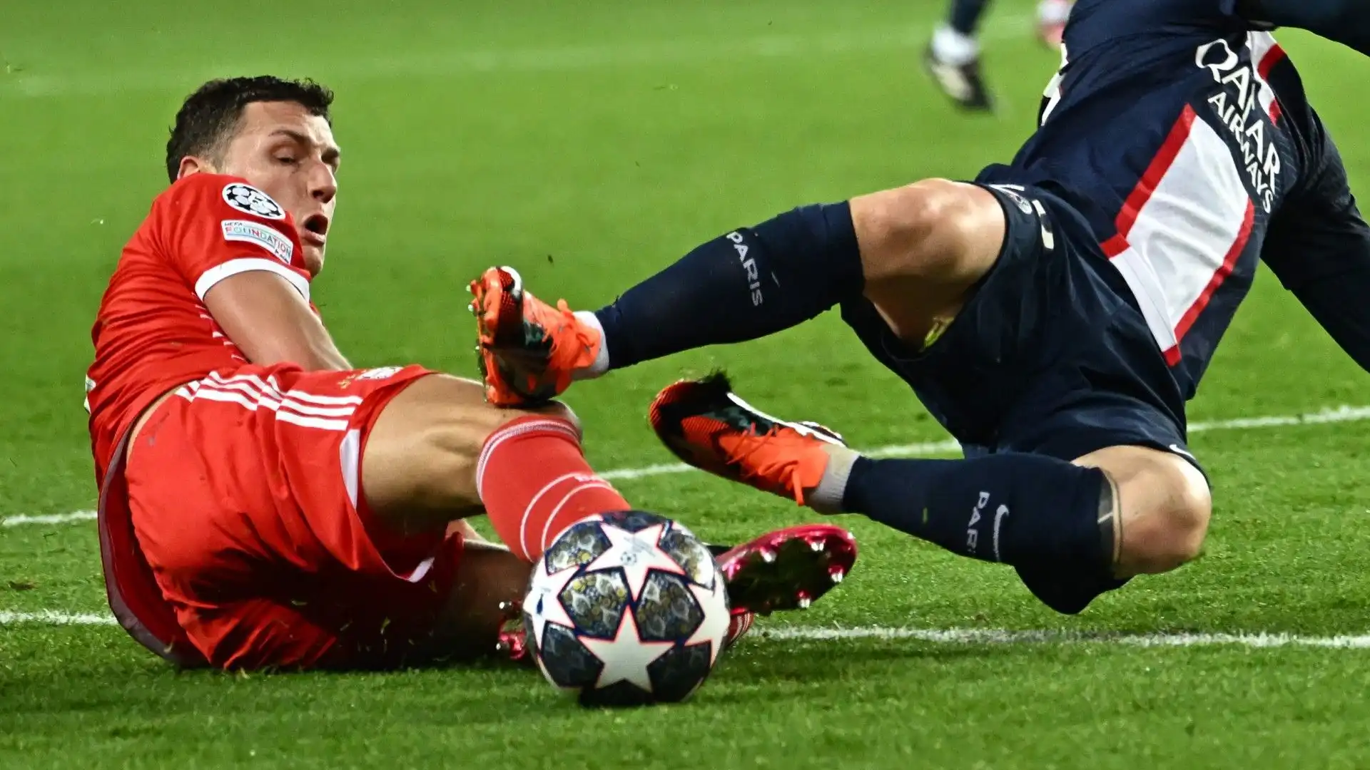 Pavard ha commesso il fallo durante la partita tra PSG e Bayern Monaco di Champions League
