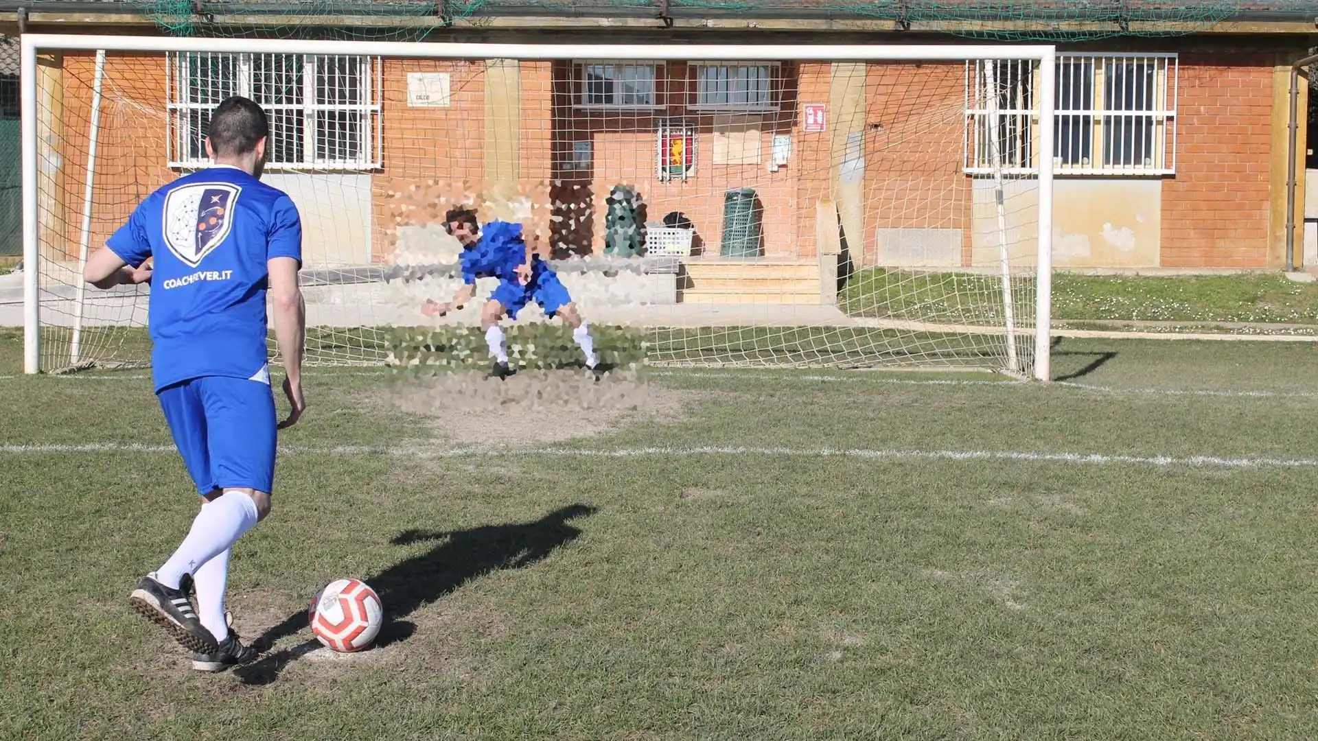 Non farsi intimidire da gesti o parole del portiere avversario