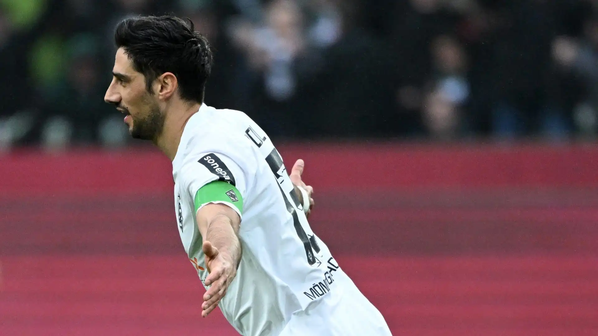 Il Borussia Monchengladbach ha vinto 3-2 alla fine