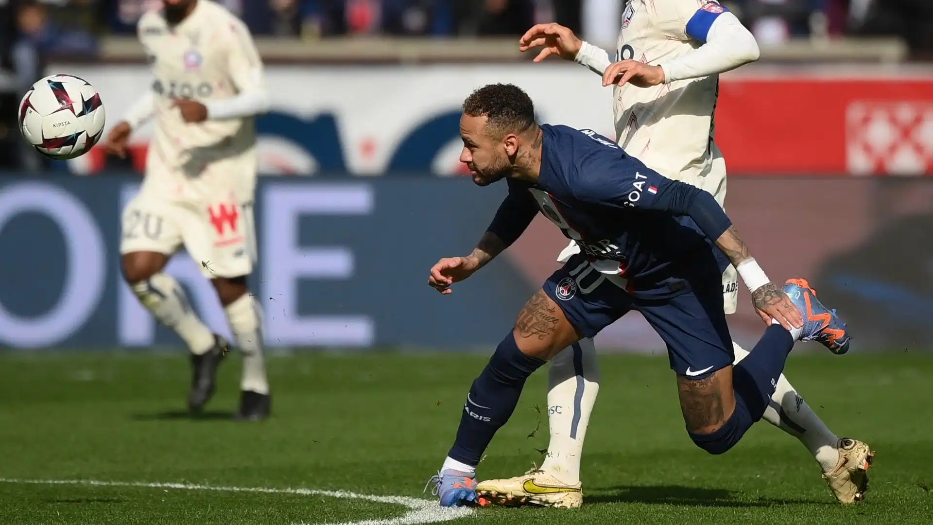 SI teme un lungo stop per il campione del Paris Saint Germain