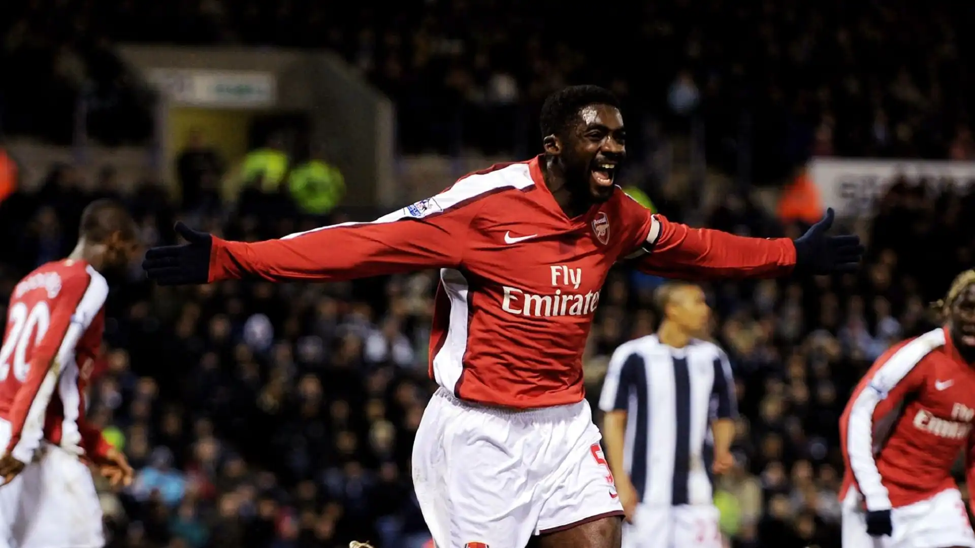 Kolo Touré (Costa d'Avorio): patrimonio netto 10.5 milioni di dollari. Per anni caposaldo della difesa dell'Arsenal.