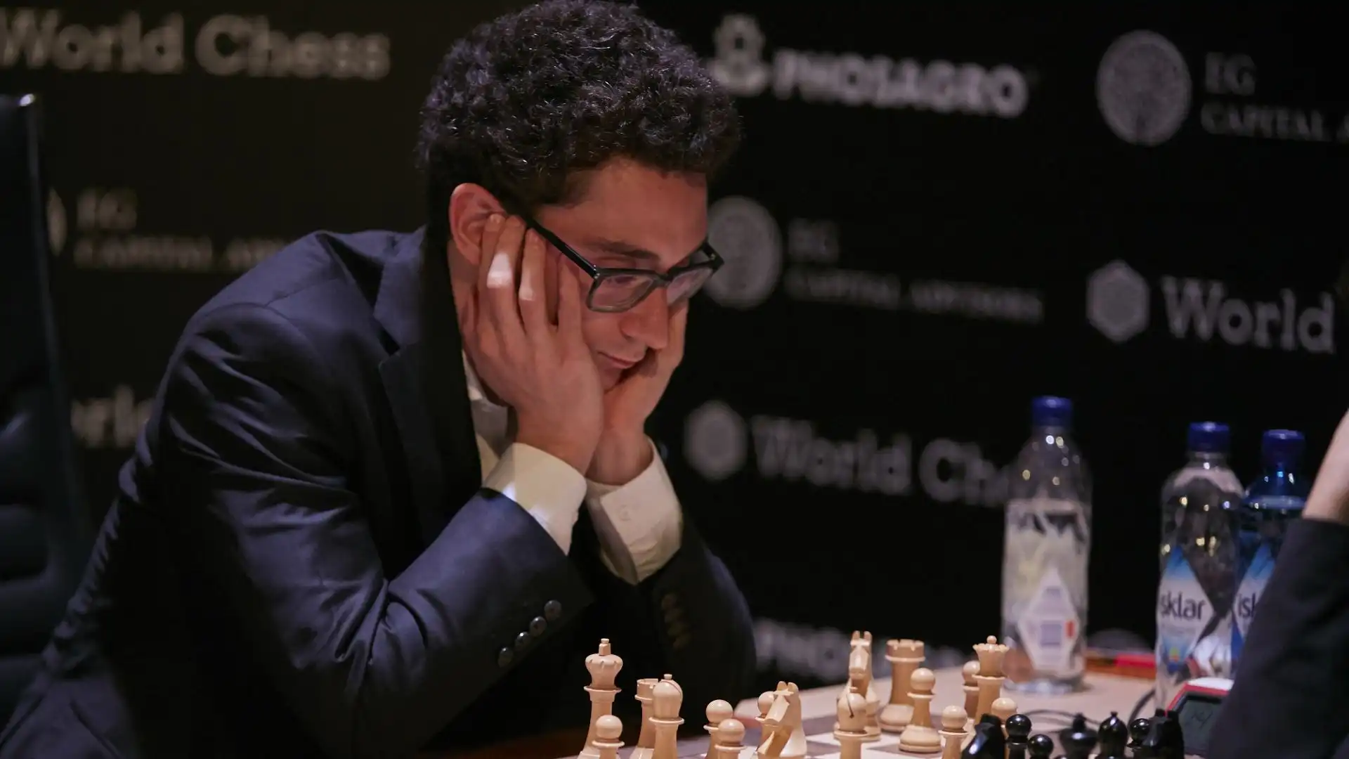 Fabiano Caruana (Italia/Stati Uniti): patrimonio netto stimato 10 milioni di dollari. Ha ottenuto il titolo di Gran Maestro a 14 anni. Ha vinto 14 super tornei