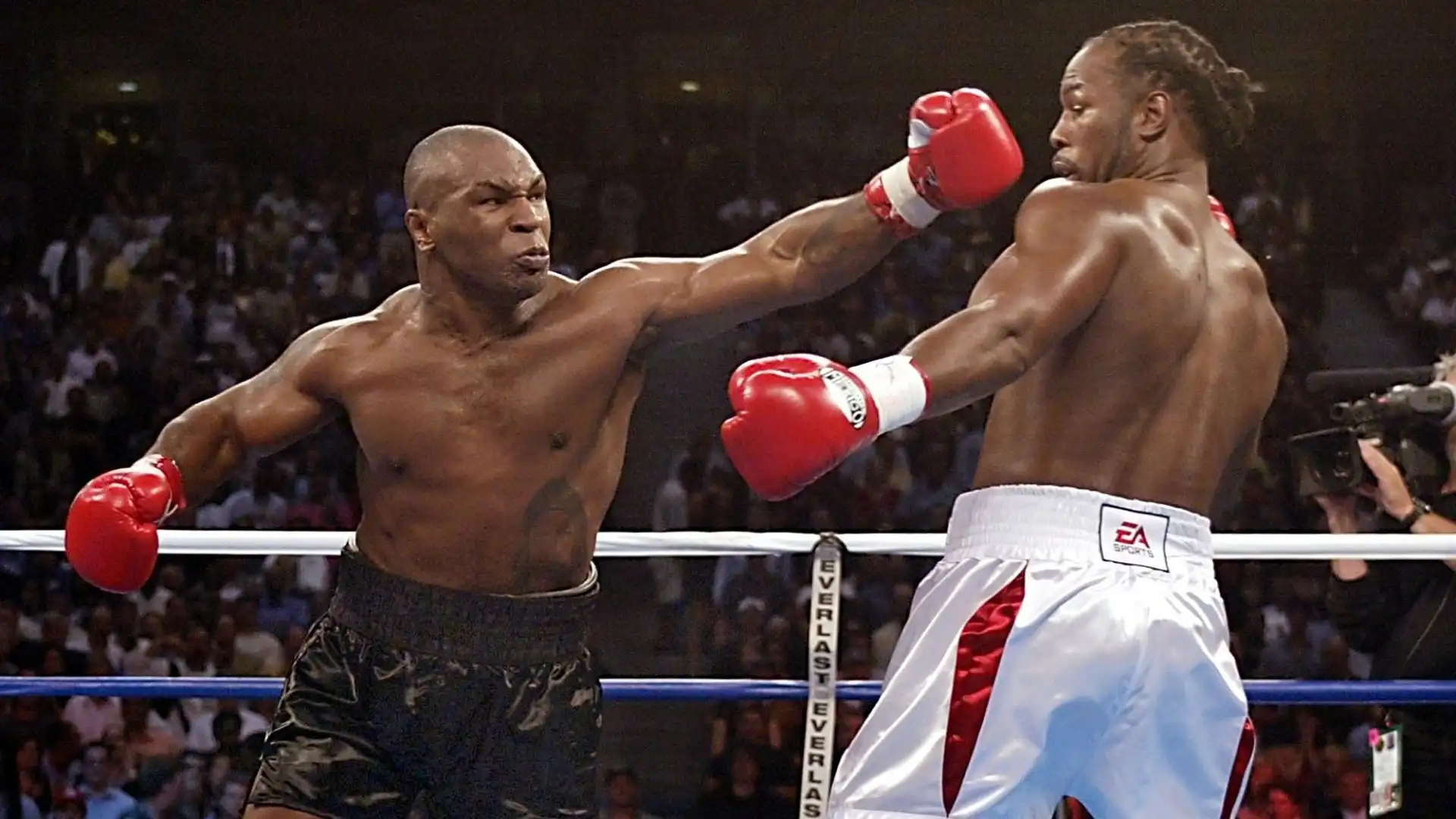 Lennox Lewis vs Mike Tyson (2002): incasso complessivo 132 milioni di dollari