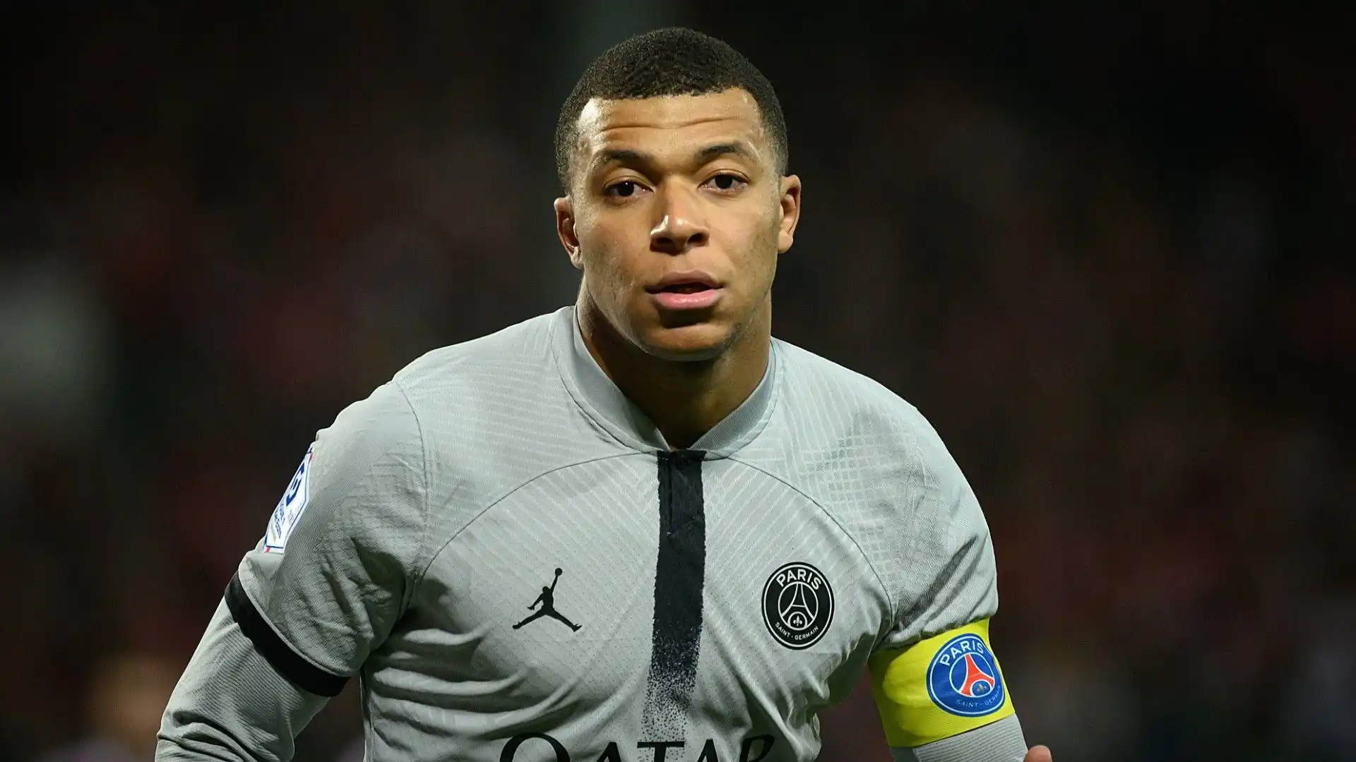 Kylian Mbappé salva il PSG all'ultimo minuto: le immagini