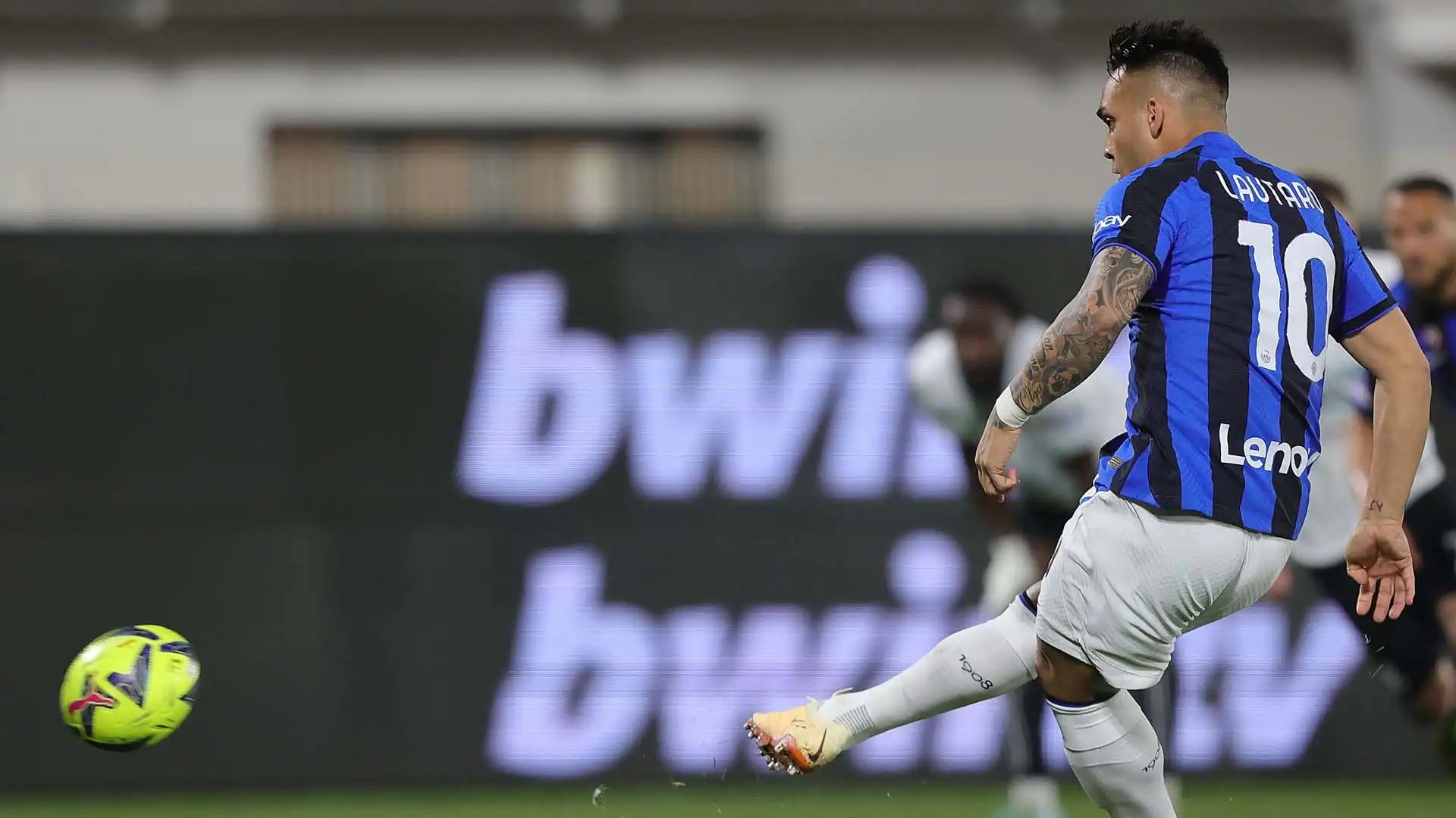 Lautaro Martinez ha sbagliato un rigore nel primo tempo di Spezia-Inter