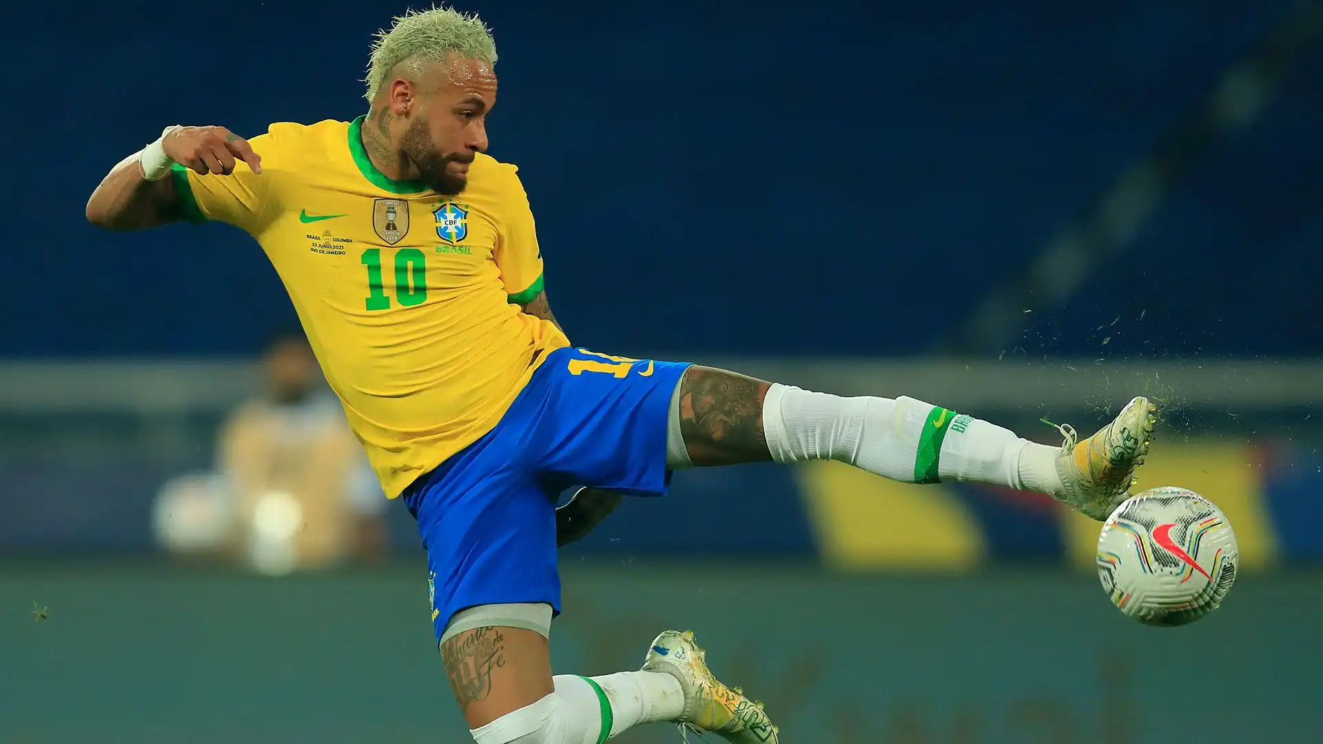 5- Quanti Palloni d'Oro ha vinto Neymar?
A- 0
B- 1
C- 3