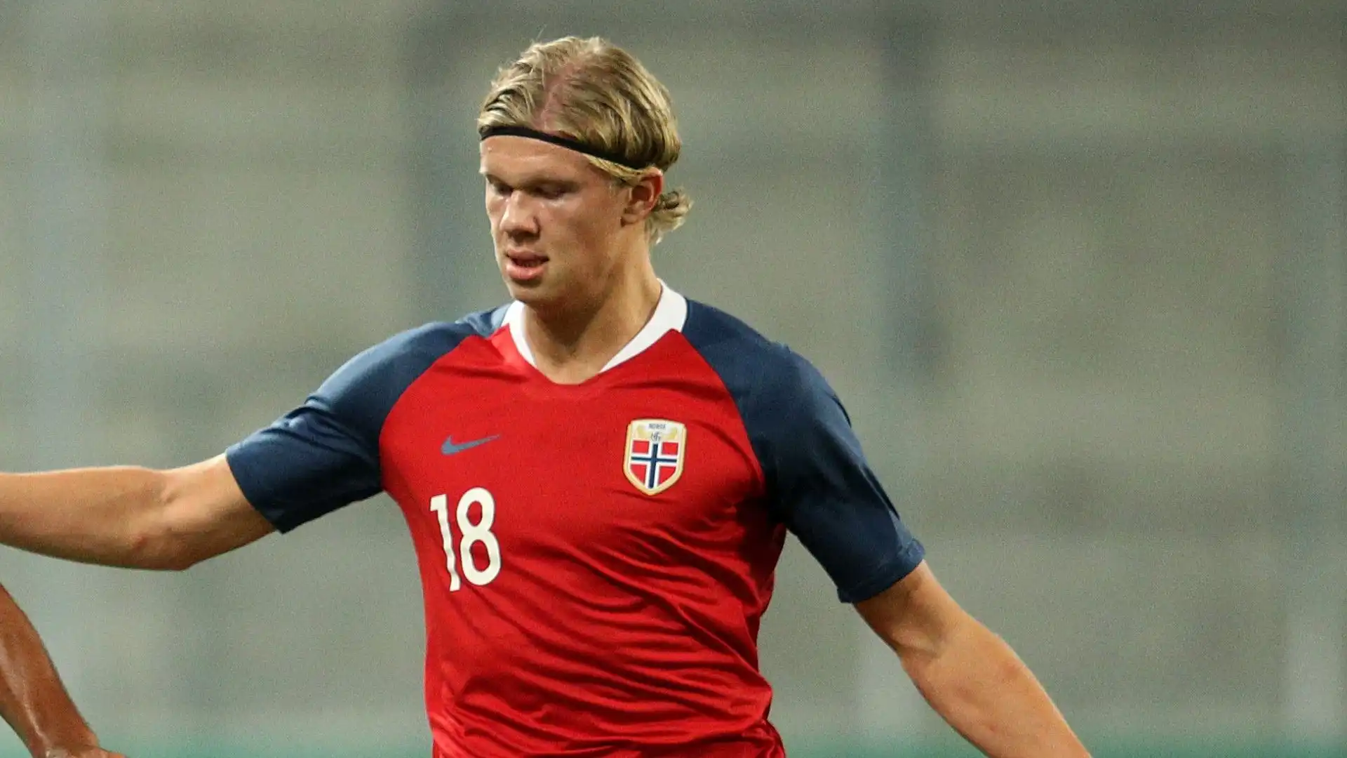 Nel 2019 ha messo a segno ben 9 gol in una sola partita: Norvegia-Honduras valida per i Mondiali Under 20