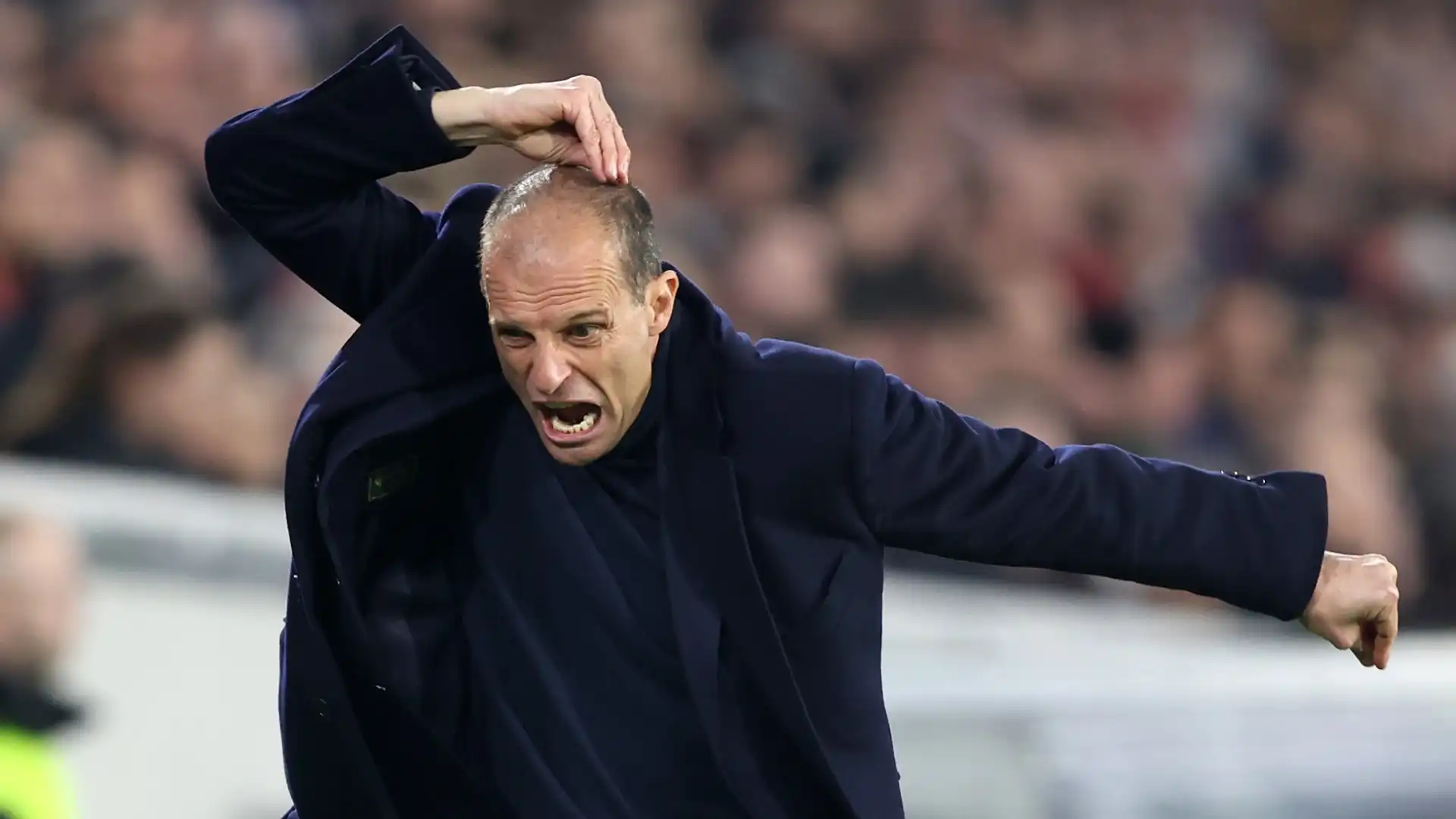 Il tecnico della Juventus Massimiliano Allegri è apparso particolarmente arrabbiato con la sua squadra durante il match di Europa League contro il Friburgo