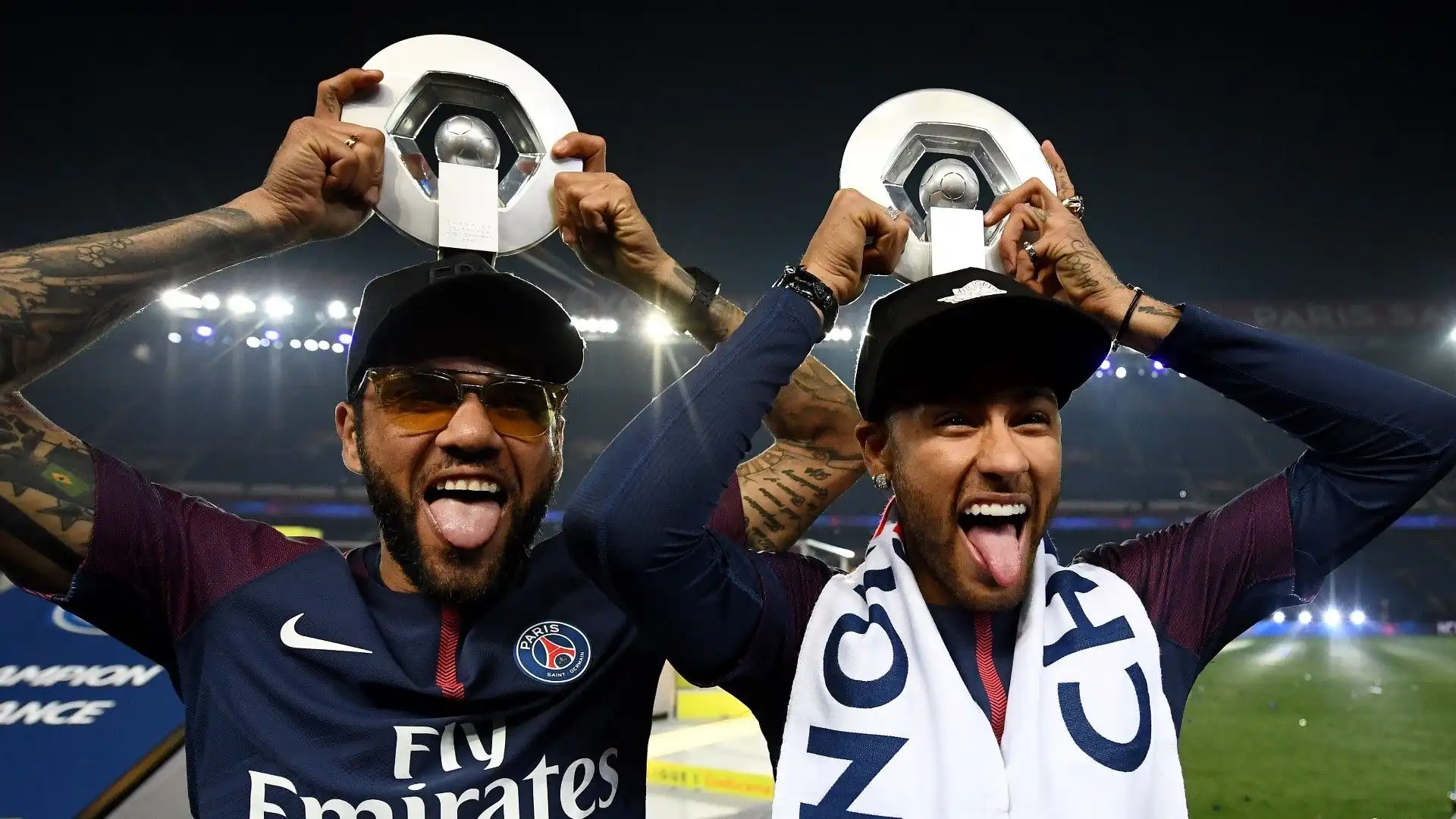 Campionato francese: 4 (Paris Saint-Germain: 2017-2018, 2018-2019, 2019-2020, 2021-2022)