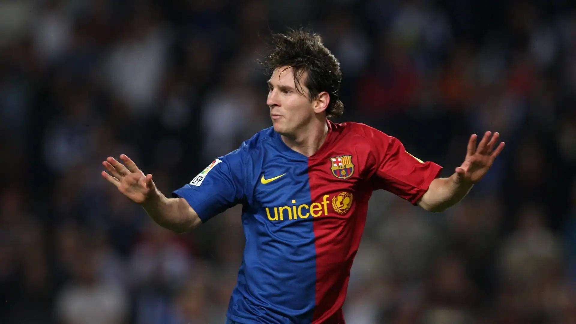 A: Lionel Messi è nato a Rosario il 24 giugno 1987