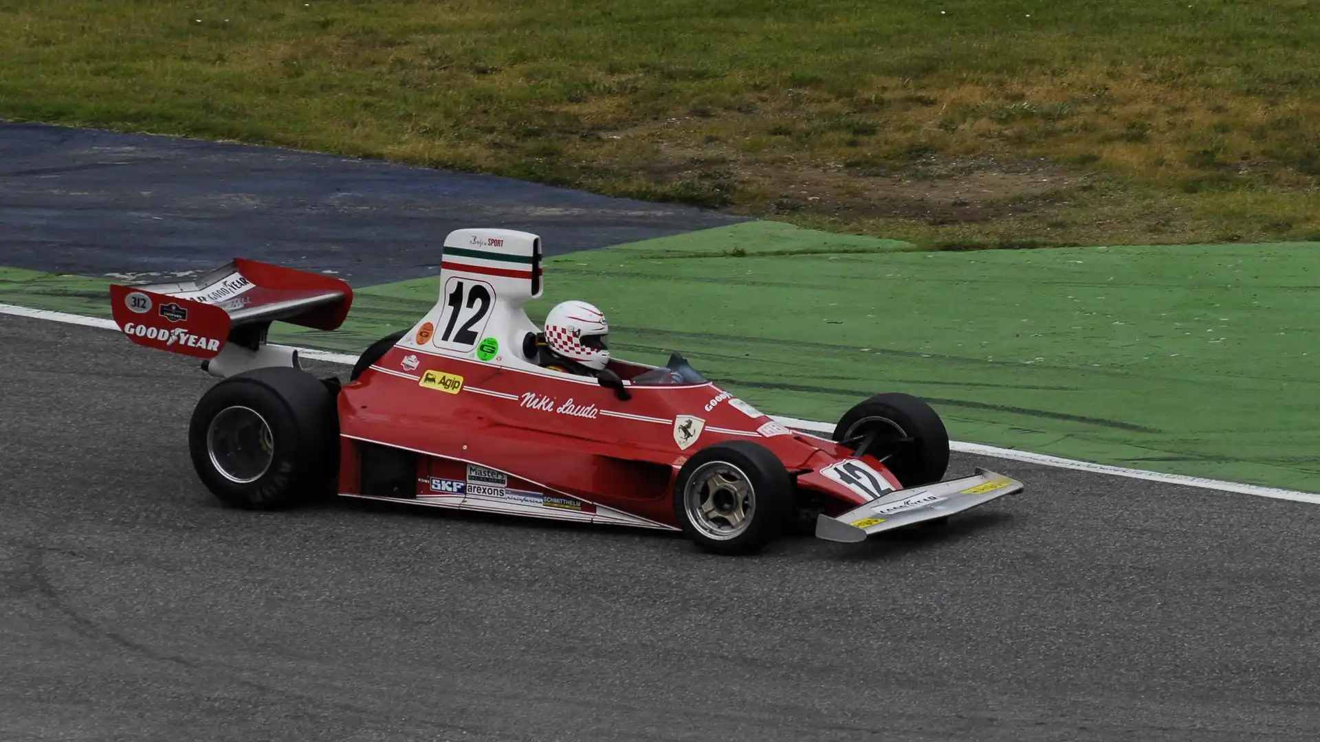 Con Lauda al volante nel 1975 arrivo prima nei Gp di Monaco, Belgio, Svezia, Francia e Stati Uniti