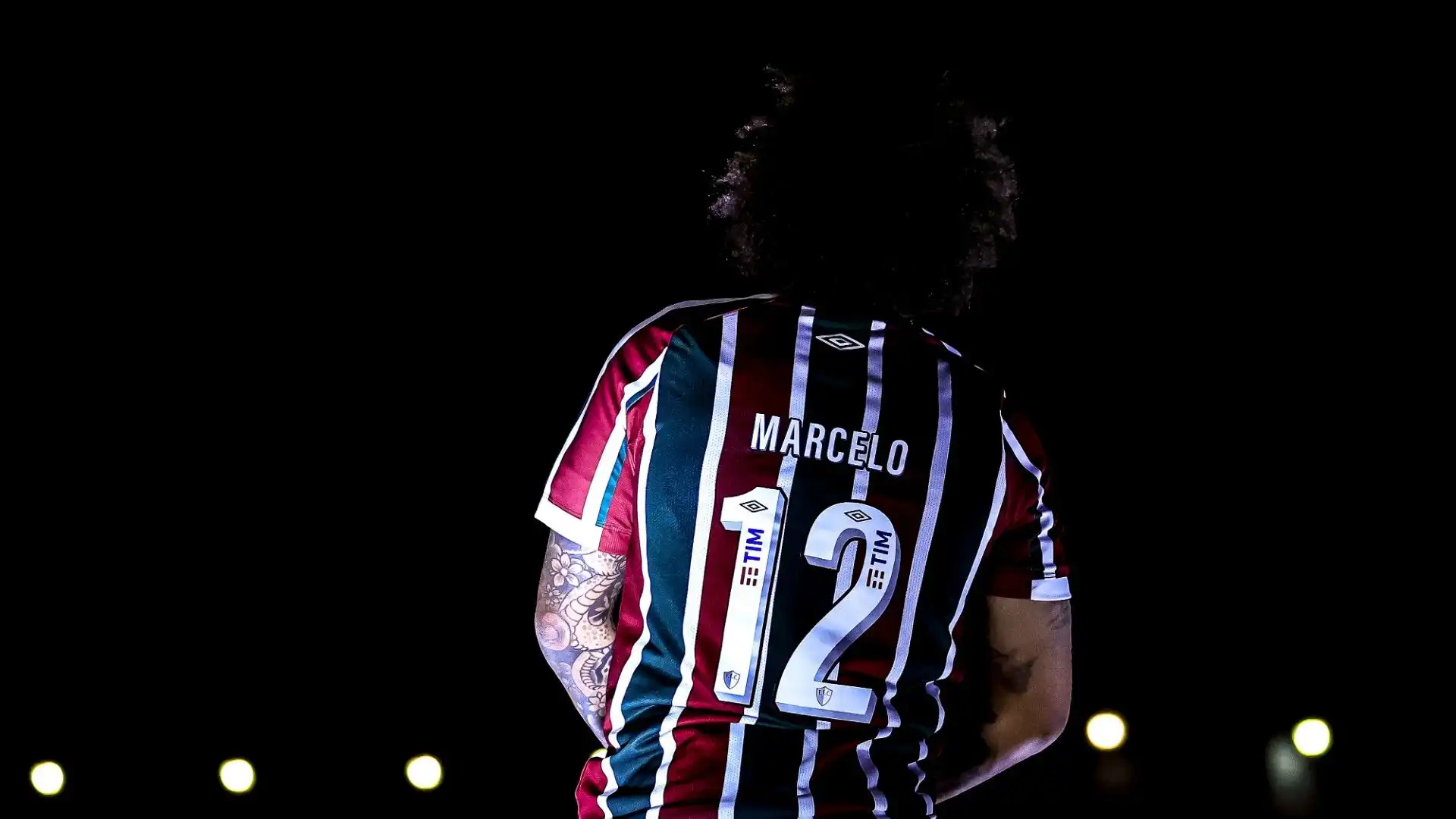 Marcelo ha deciso di indossare la maglia numero 12, lo stesso numero con cui ha ottenuto vittorie importantissime al Real Madrid