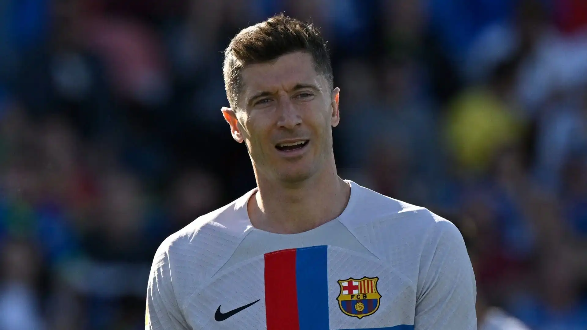 Robert Lewandowski non riesce a segnare: strano per un attaccante con le sue qualità