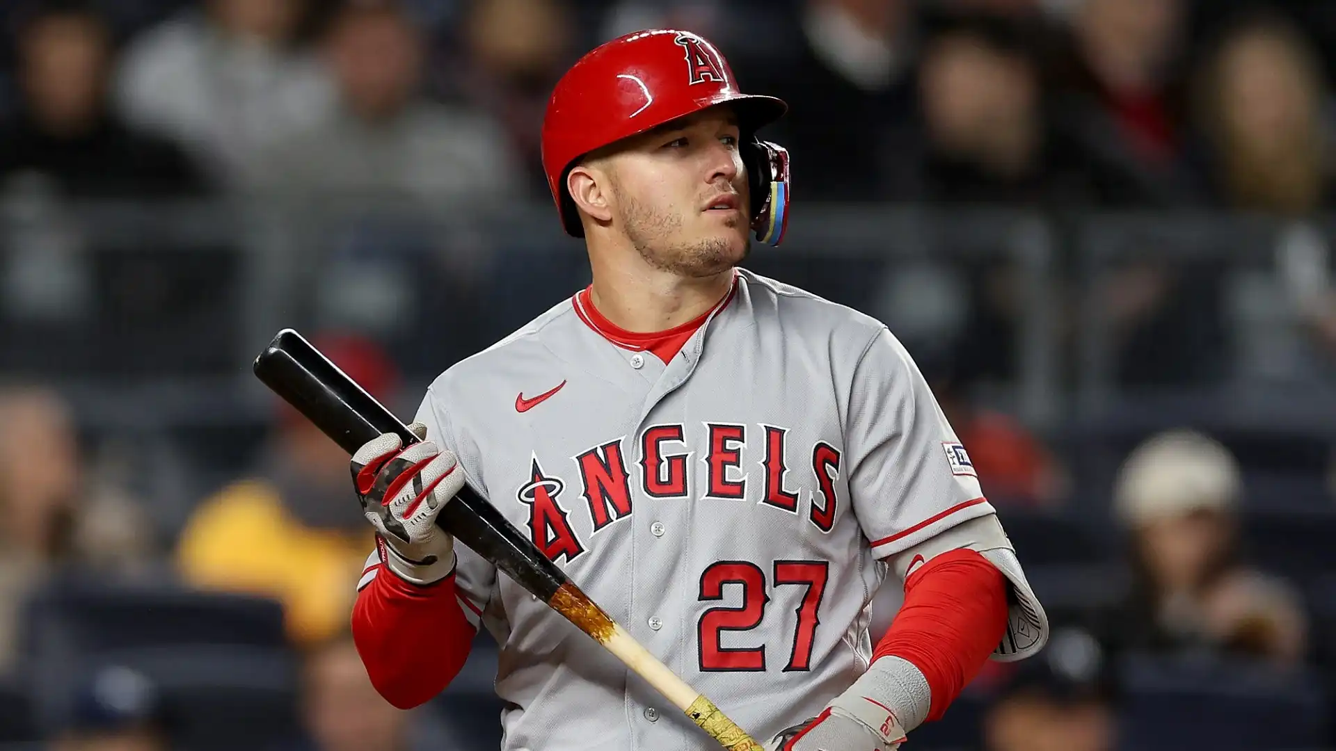 2 Mike Trout (Los Angeles Angels): 2.2 milioni di followers